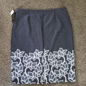 NYCC Skirt